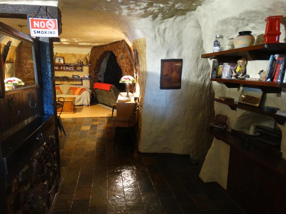 Di'S Place Coober Pedy Bagian luar foto